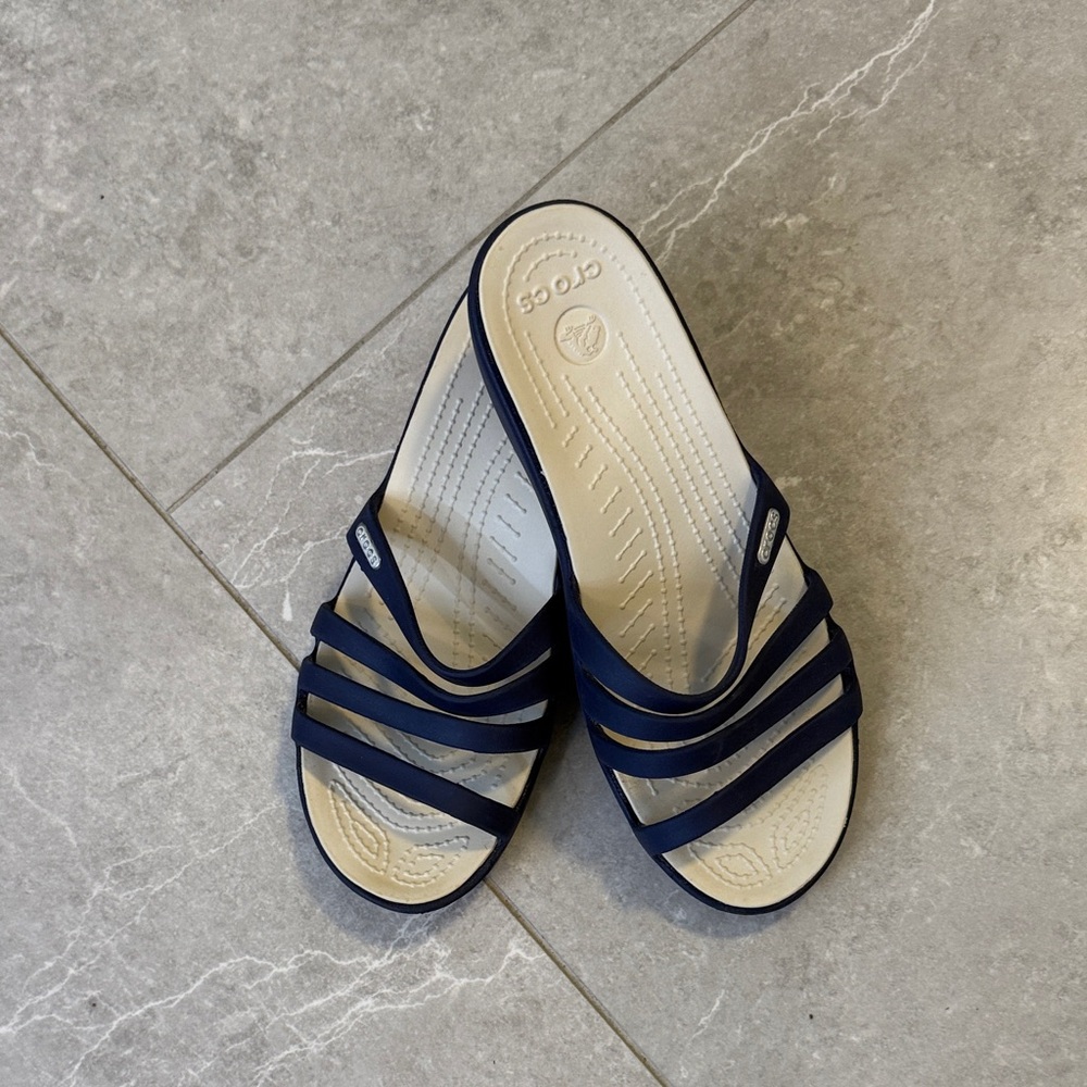 CROCS Women's Strappy Navy Sandals